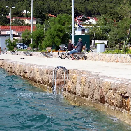 Apartment By The Sea Starigrad, Paklenica - 17340